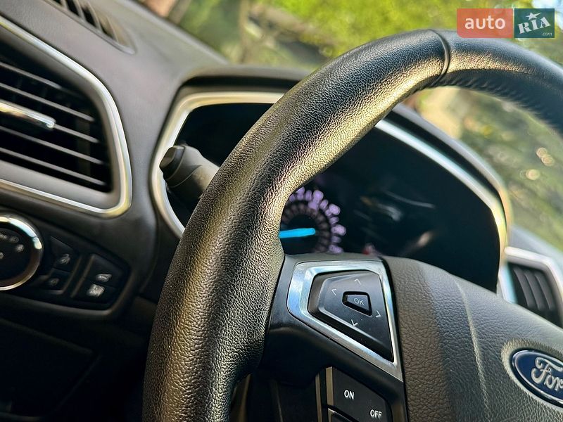 Внедорожник / Кроссовер Ford Edge 2019 в Дрогобыче фото 42 Внедорожник / Кроссовер Ford Edge 2019 в Дрогобыче