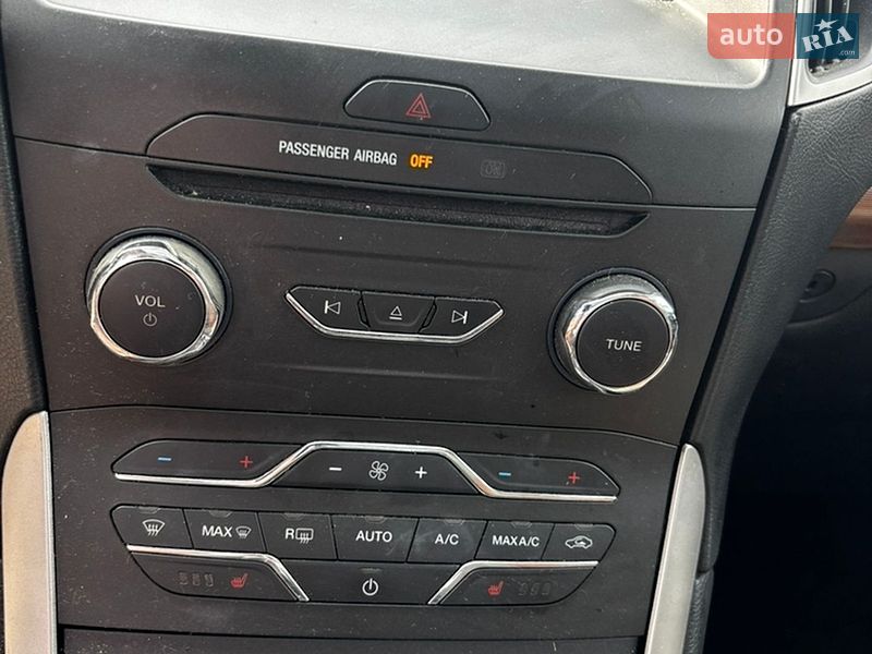 Внедорожник / Кроссовер Ford Edge 2018 в Стрые