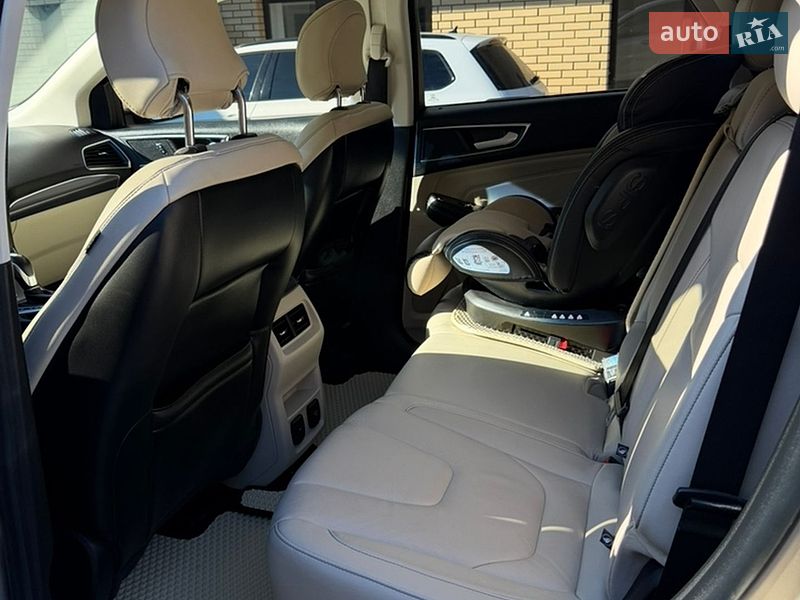 Позашляховик / Кросовер Ford Edge 2017 в Бердичеві
