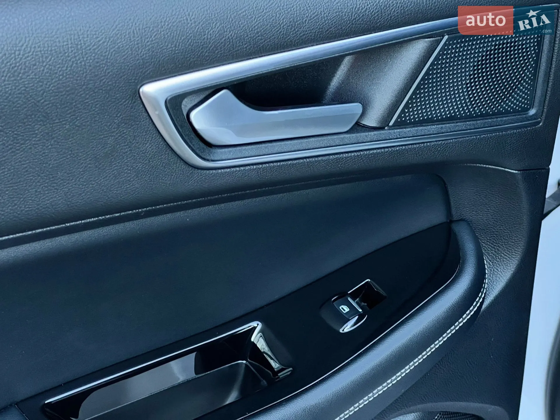 2019 Ford Edge - мініатюра 39