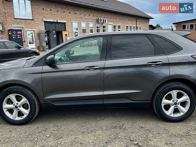 Позашляховик / Кросовер Ford Edge 2016 в Луцьку