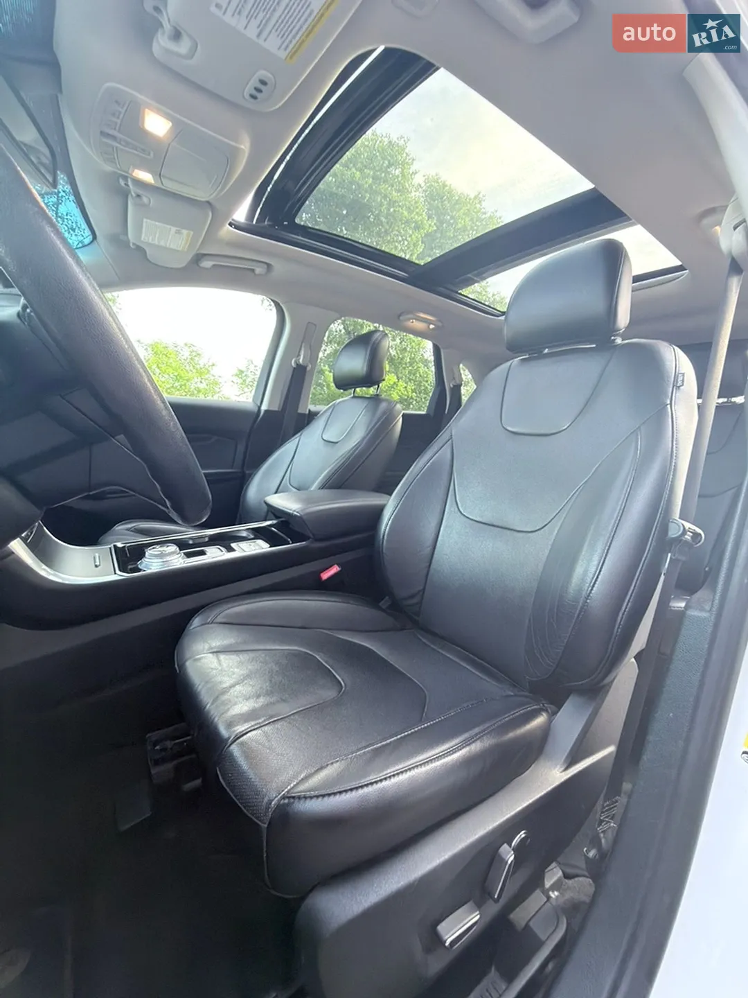 2018 Ford Edge - мініатюра 28