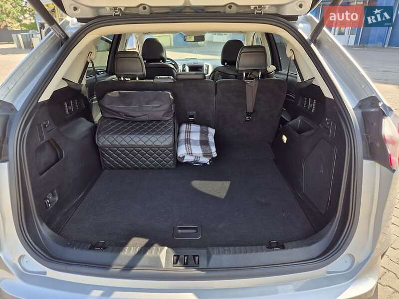 Позашляховик / Кросовер Ford Edge 2019 в Києві