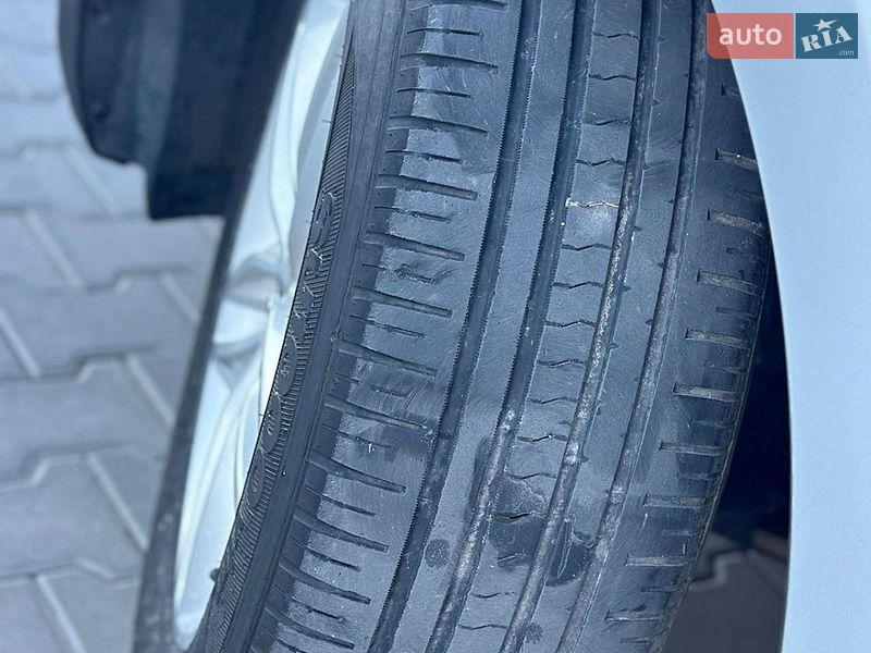 Позашляховик / Кросовер Ford Edge 2017 в Луцьку