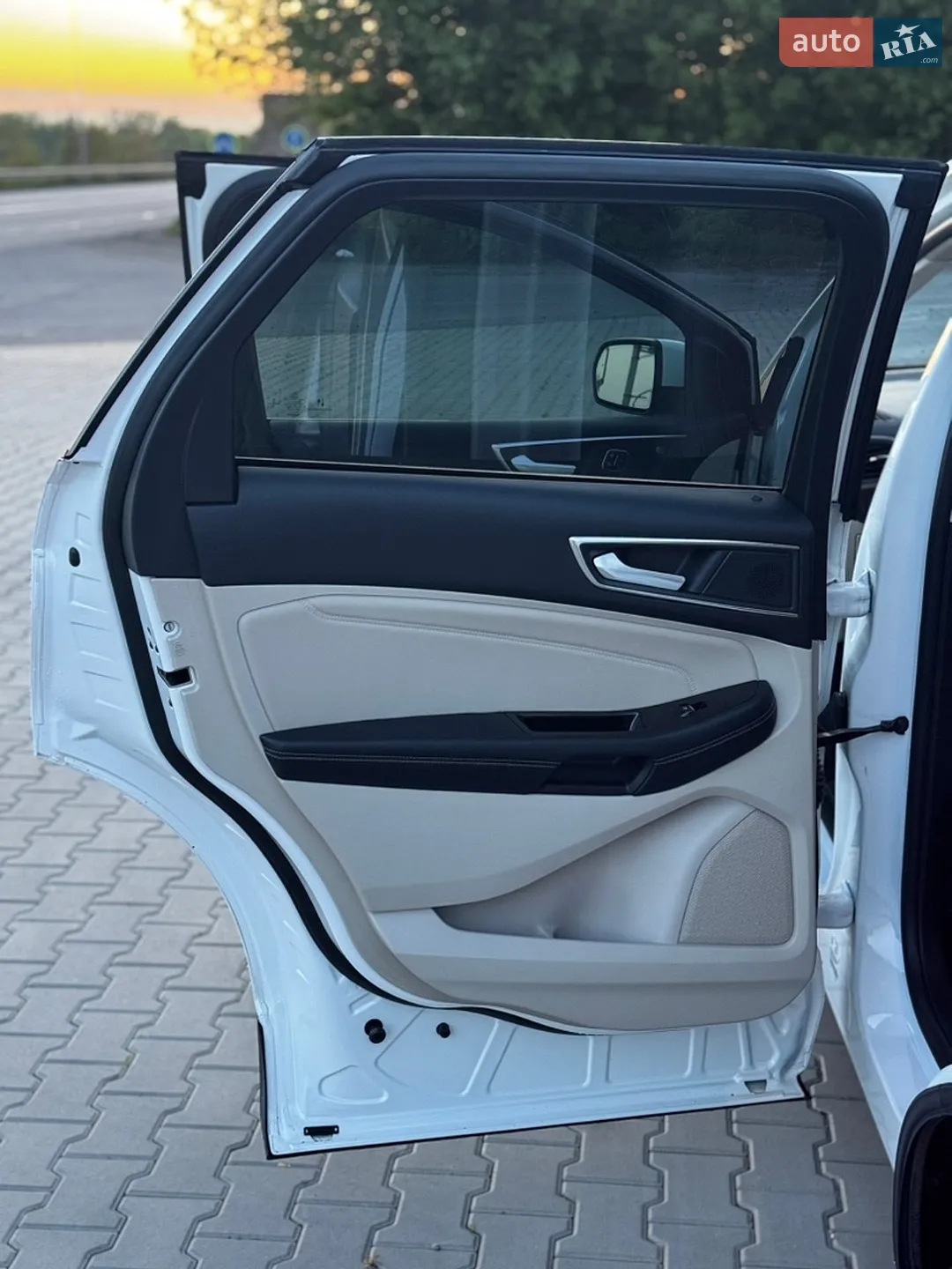2019 Ford Edge - мініатюра 18