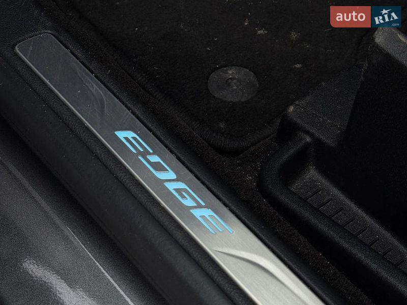 Внедорожник / Кроссовер Ford Edge 2018 в Сумах