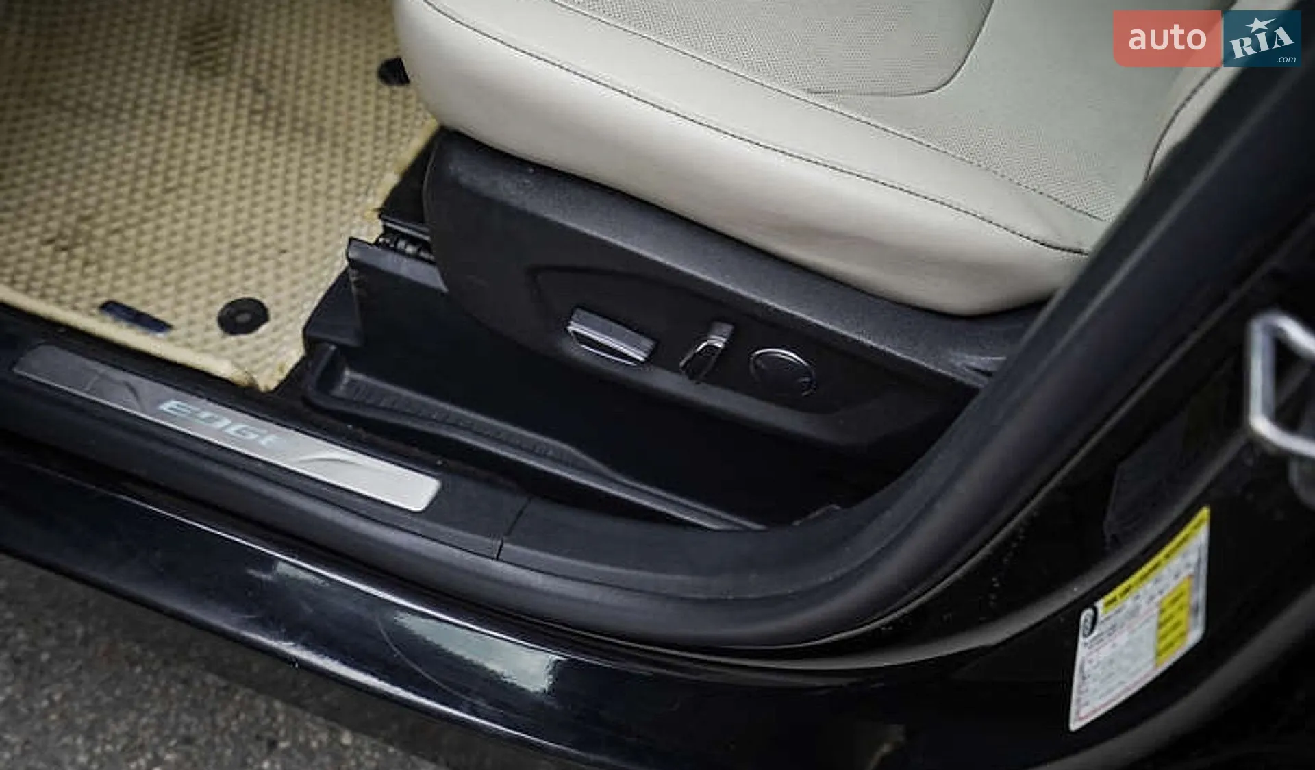 2018 Ford Edge - мініатюра 19