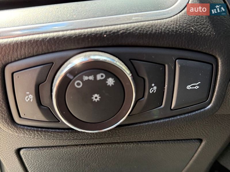Внедорожник / Кроссовер Ford Edge 2017 в Тернополе