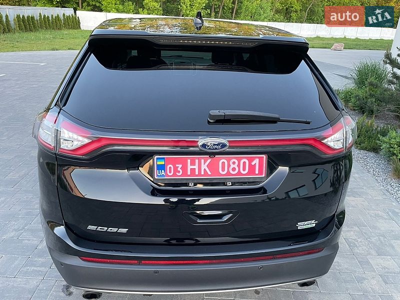 Позашляховик / Кросовер Ford Edge 2016 в Луцьку