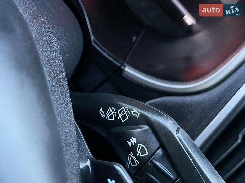 Позашляховик / Кросовер Ford Edge 2016 в Луцьку
