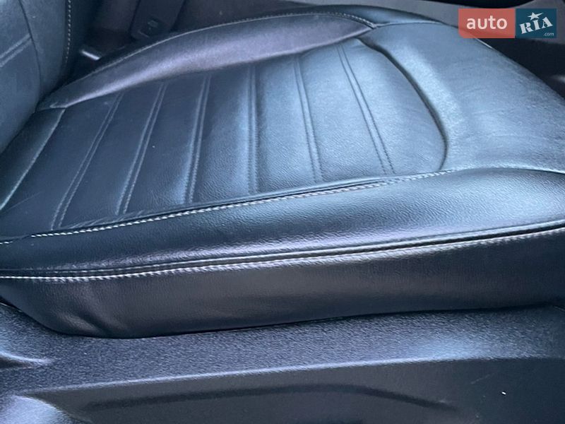 Внедорожник / Кроссовер Ford Edge 2016 в Луцке