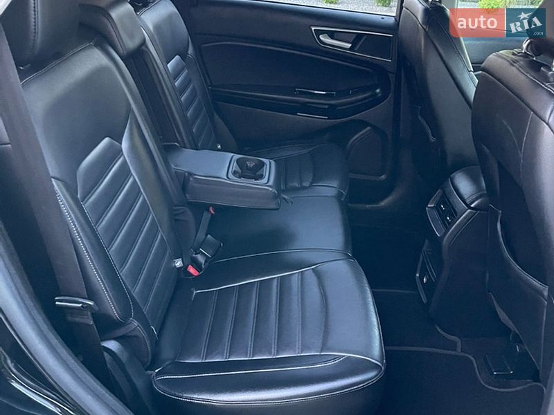 Внедорожник / Кроссовер Ford Edge 2016 в Луцке