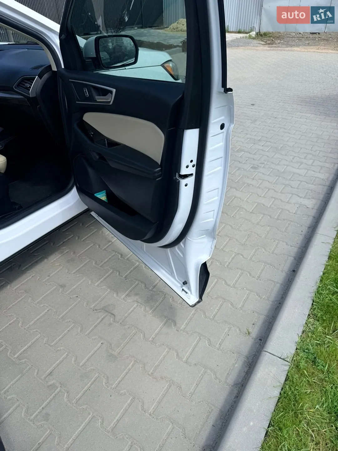 2020 Ford Edge - мініатюра 18