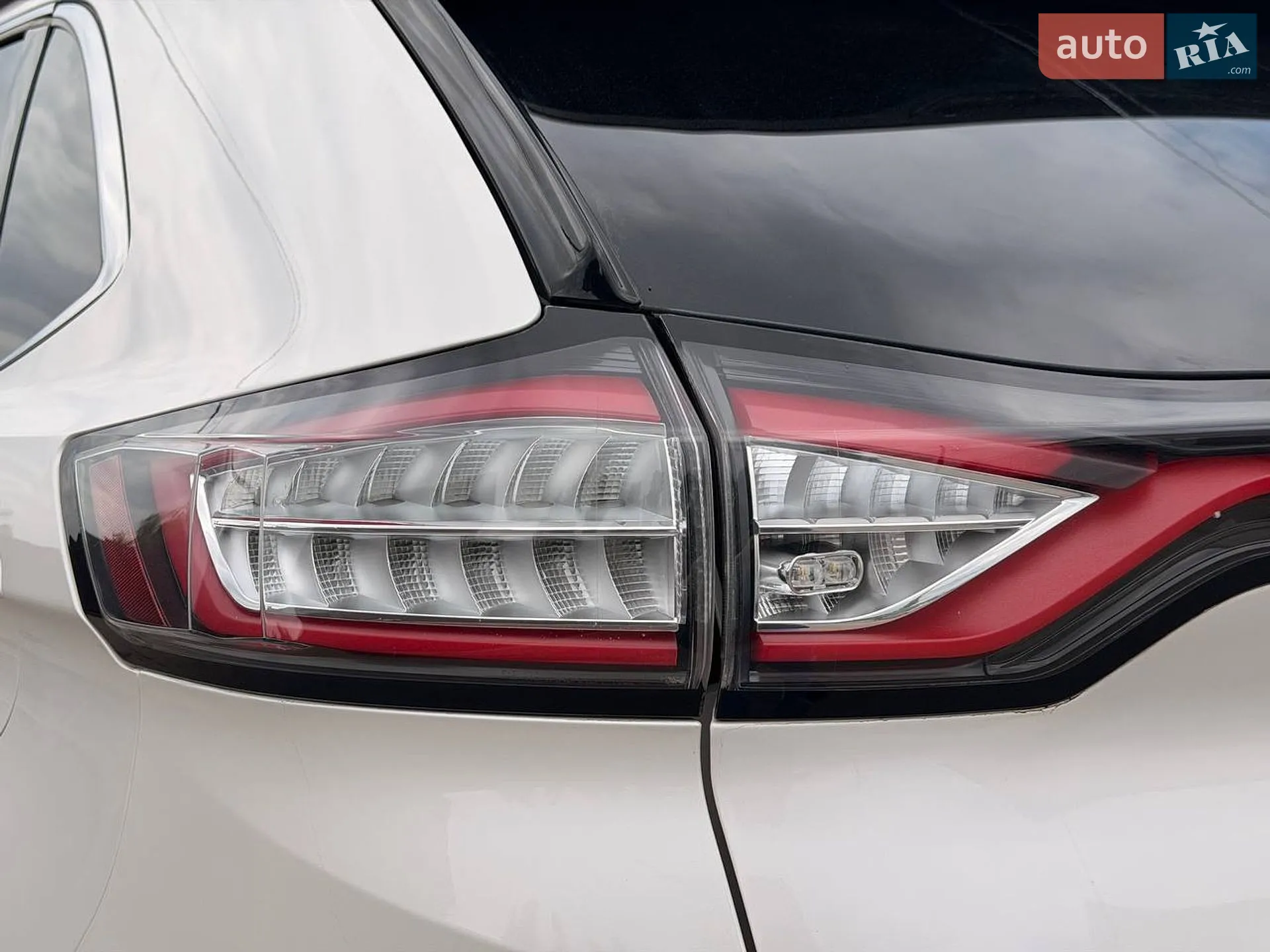 2017 Ford Edge - мініатюра 23