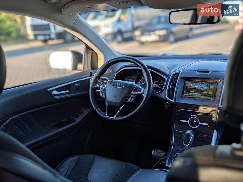 Позашляховик / Кросовер Ford Edge 2015 в Дубні