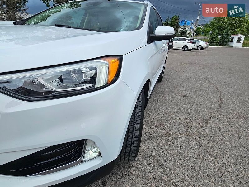 Внедорожник / Кроссовер Ford Edge 2020 в Ровно