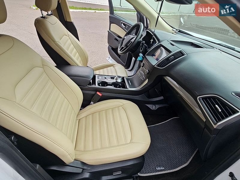 Внедорожник / Кроссовер Ford Edge 2020 в Ровно