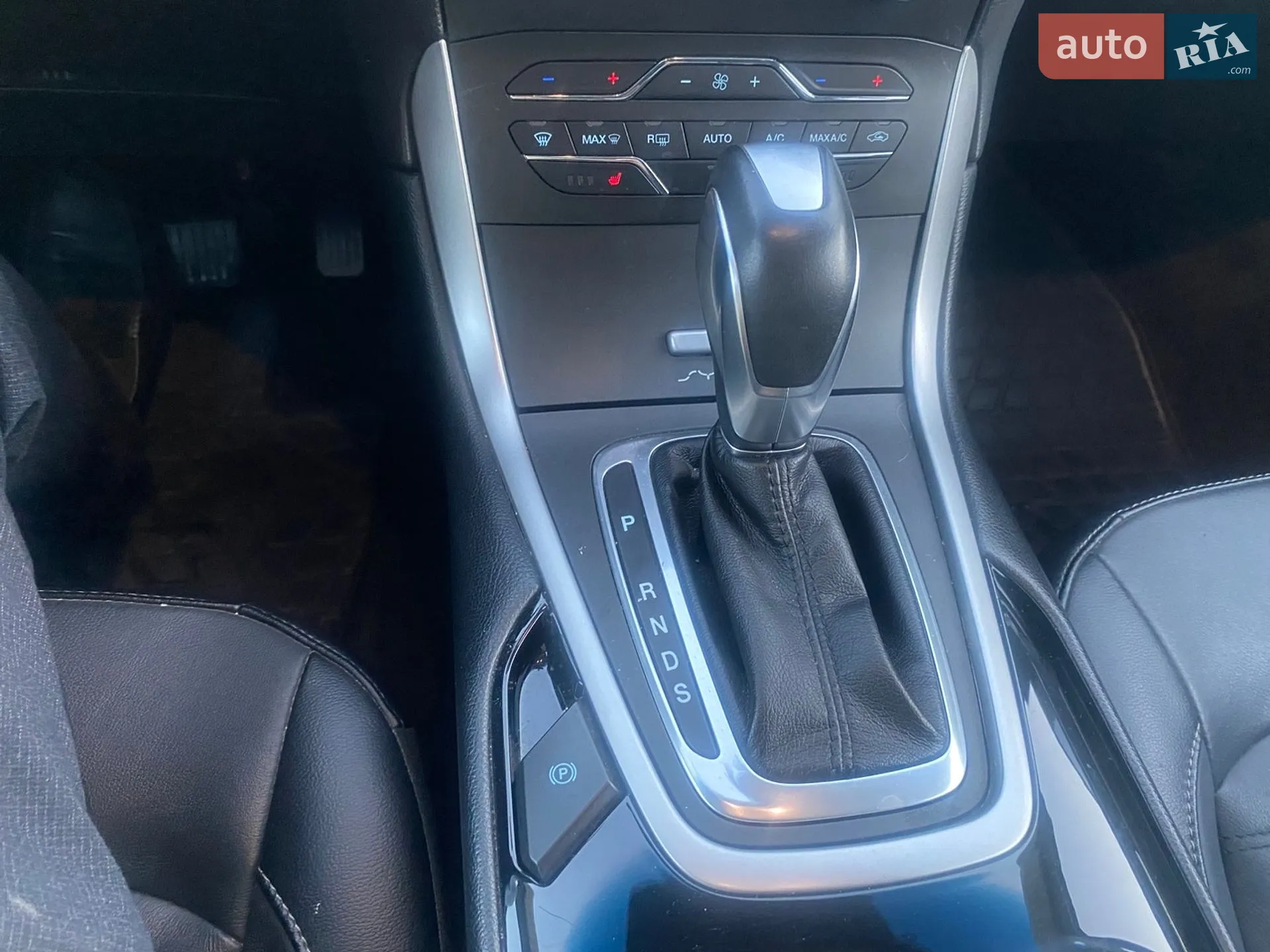 2017 Ford Edge - мініатюра 41