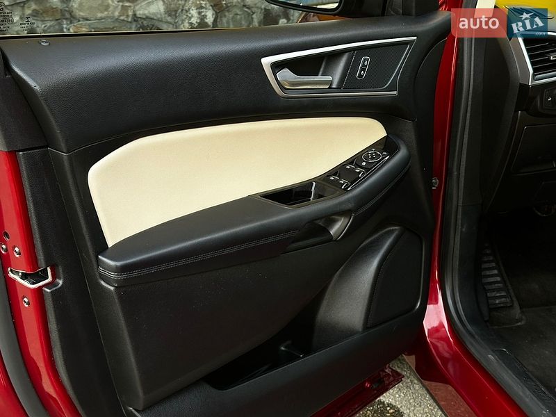 Внедорожник / Кроссовер Ford Edge 2018 в Дрогобыче