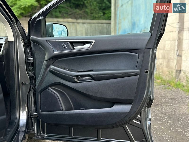 Внедорожник / Кроссовер Ford Edge 2019 в Киеве