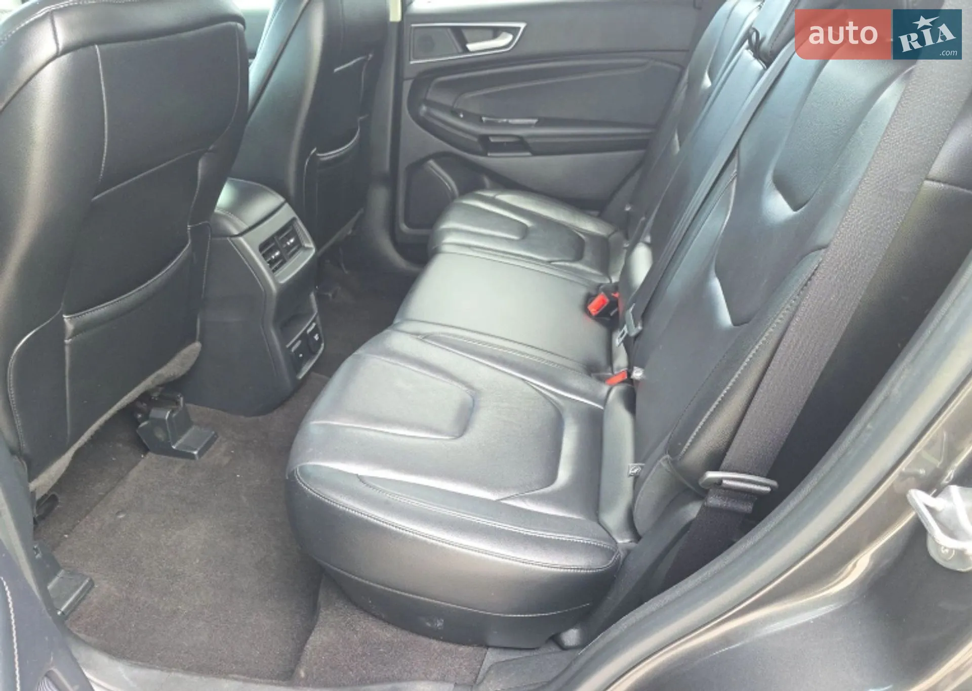 2019 Ford Edge - мініатюра 9