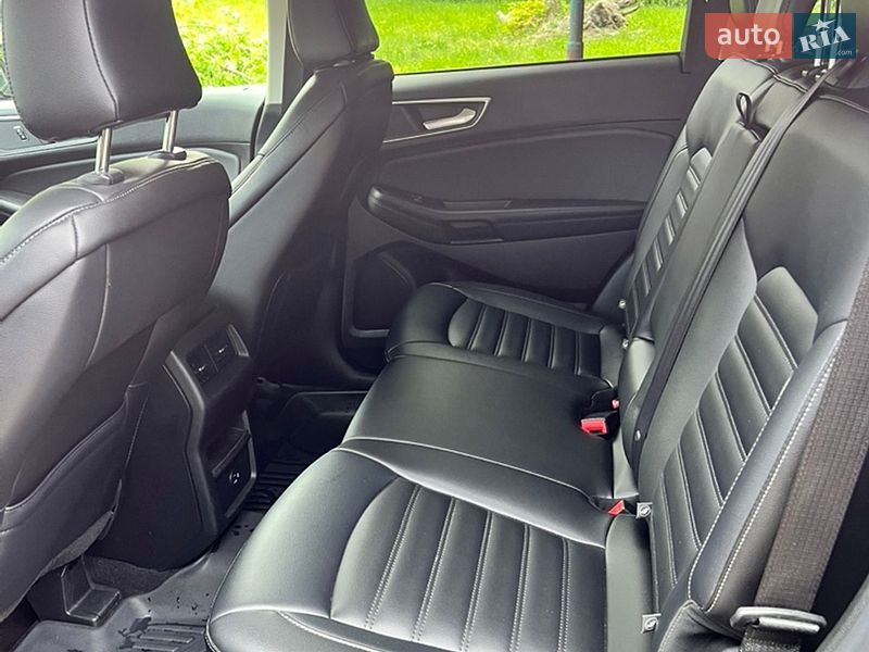 Позашляховик / Кросовер Ford Edge 2022 в Рівному
