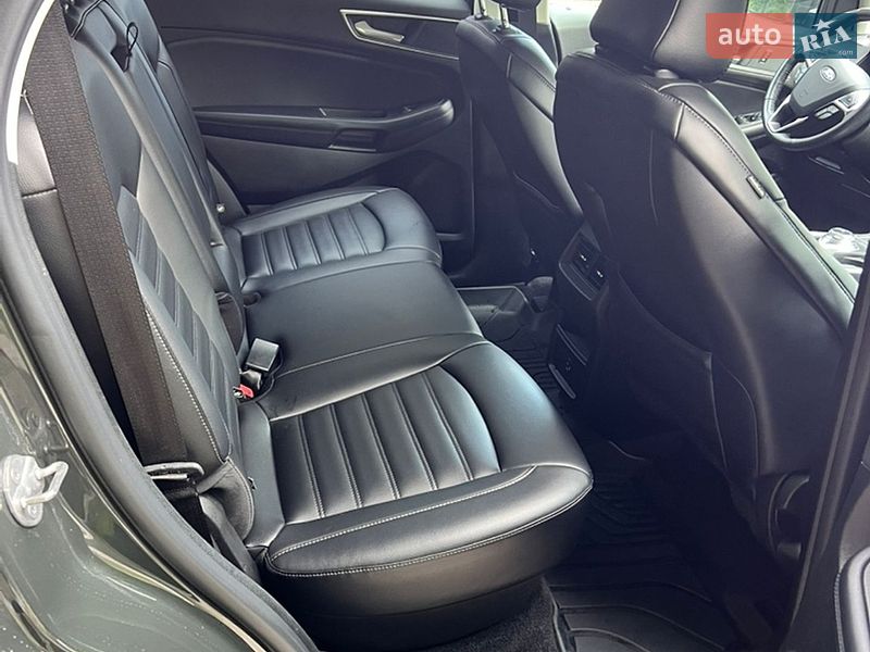 Позашляховик / Кросовер Ford Edge 2022 в Рівному