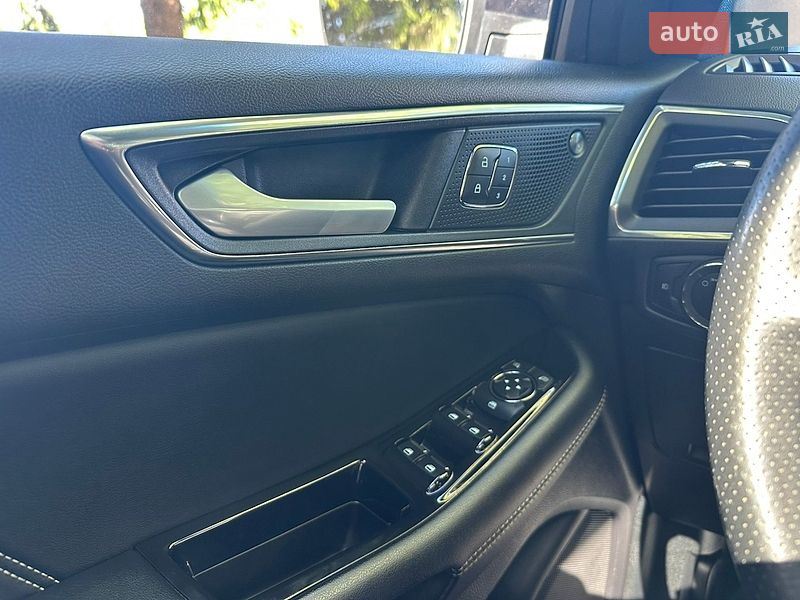 Позашляховик / Кросовер Ford Edge 2020 в Луцьку