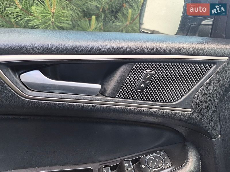 Внедорожник / Кроссовер Ford Edge 2019 в Ровно