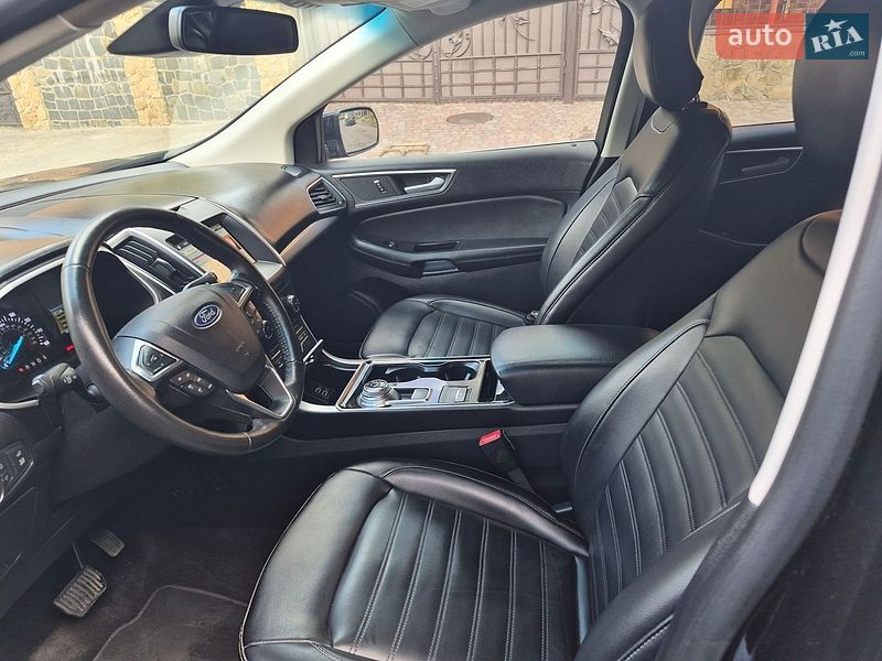 Внедорожник / Кроссовер Ford Edge 2019 в Ровно