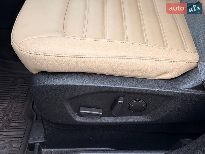 Внедорожник / Кроссовер Ford Edge 2021 в Кривом Роге