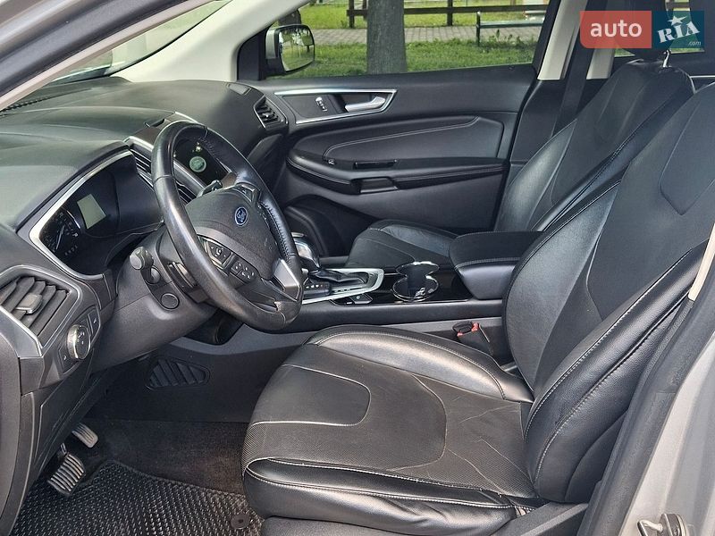 Позашляховик / Кросовер Ford Edge 2018 в Лубнах