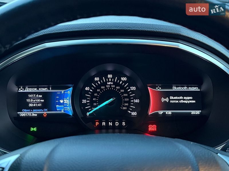 Позашляховик / Кросовер Ford Edge 2015 в Миколаєві