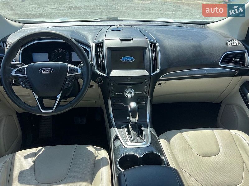 Позашляховик / Кросовер Ford Edge 2017 в Рівному