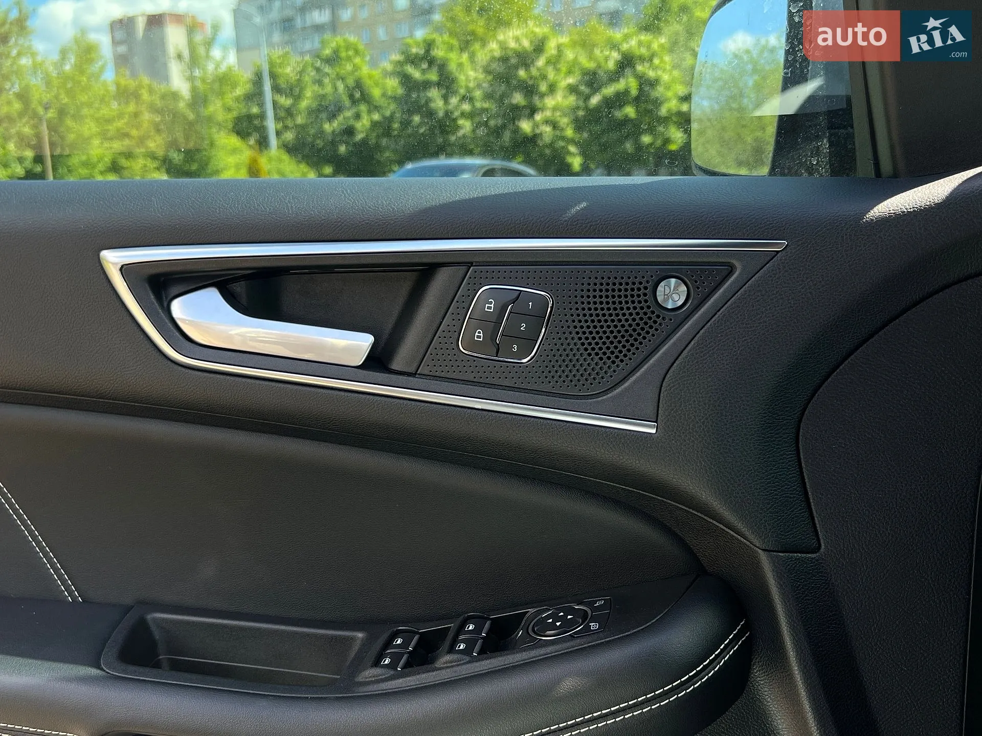 2021 Ford Edge - мініатюра 19