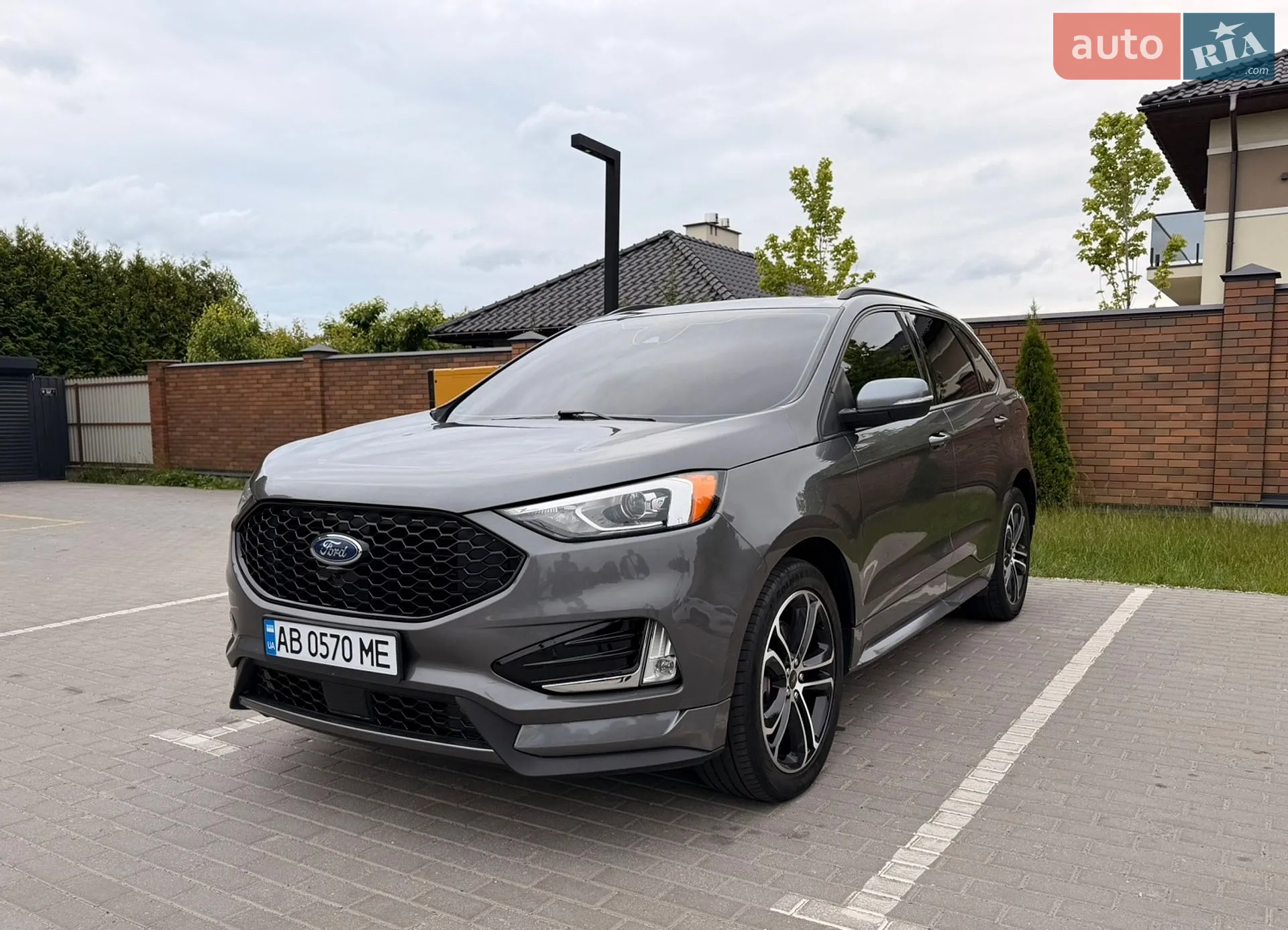 2021 Ford Edge - фото 1