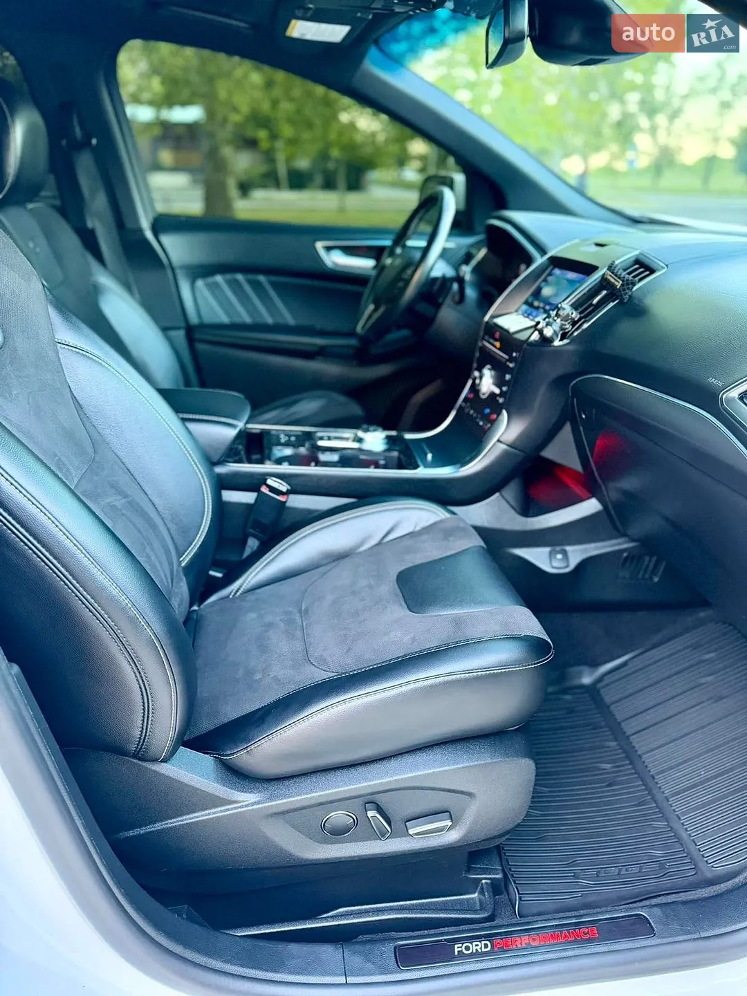 2018 Ford Edge - мініатюра 16