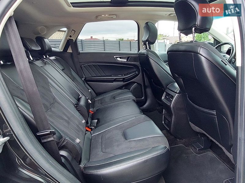 Внедорожник / Кроссовер Ford Edge 2015 в Дубно