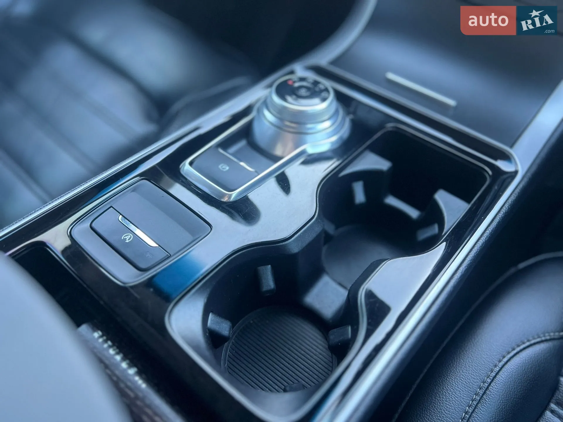 2018 Ford Edge - мініатюра 33