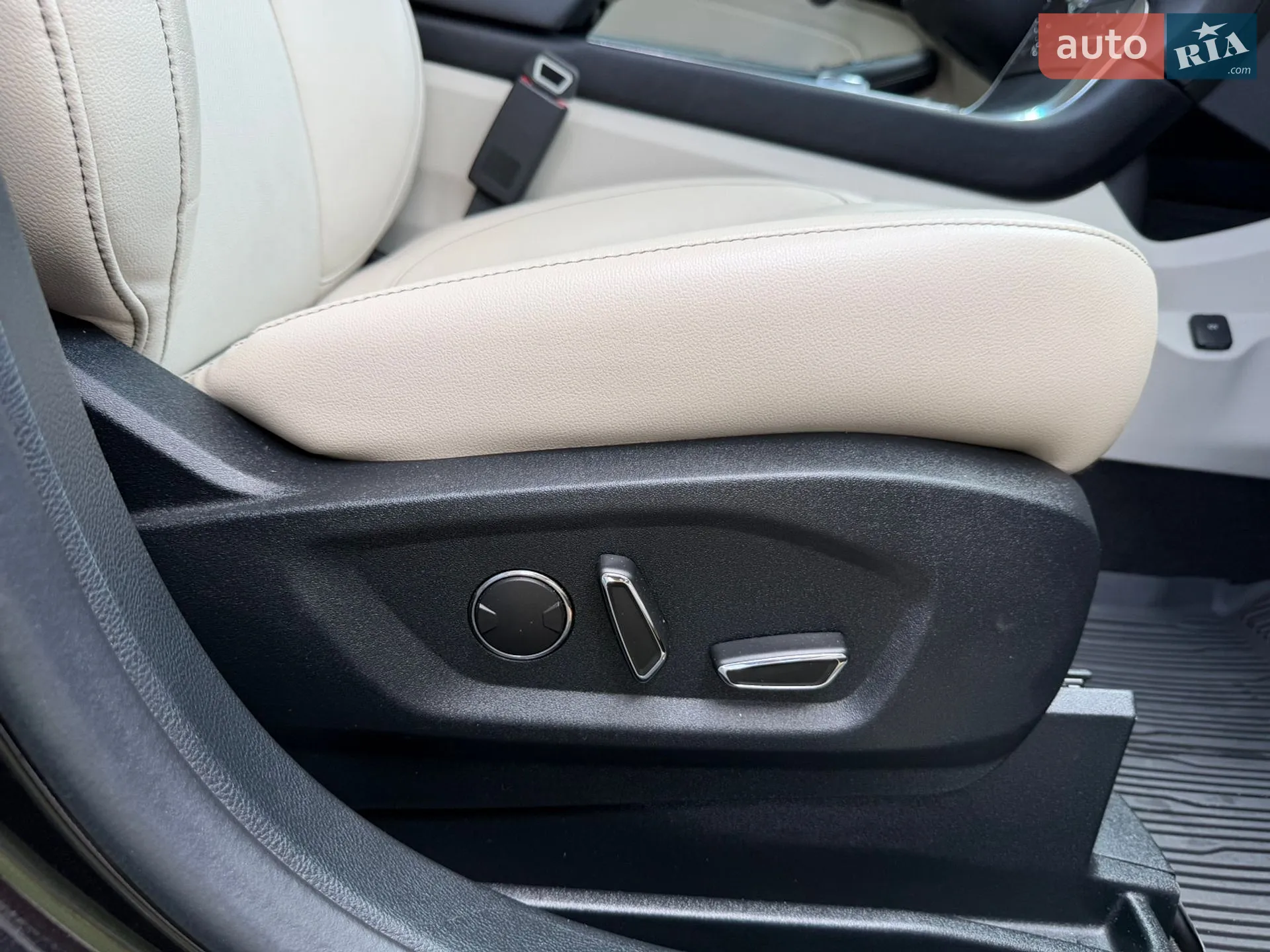 2019 Ford Edge - мініатюра 14