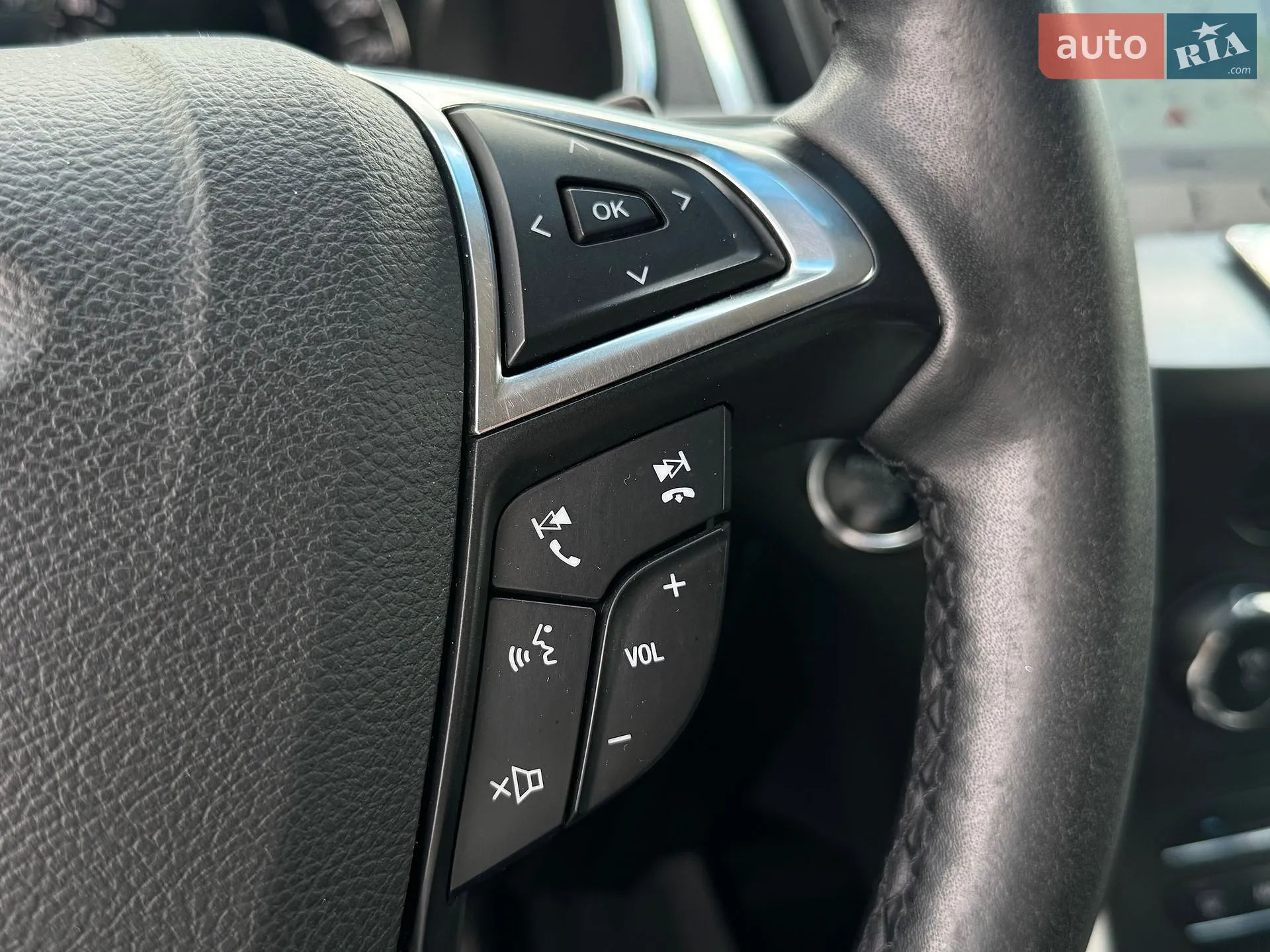 2016 Ford Edge - мініатюра 48
