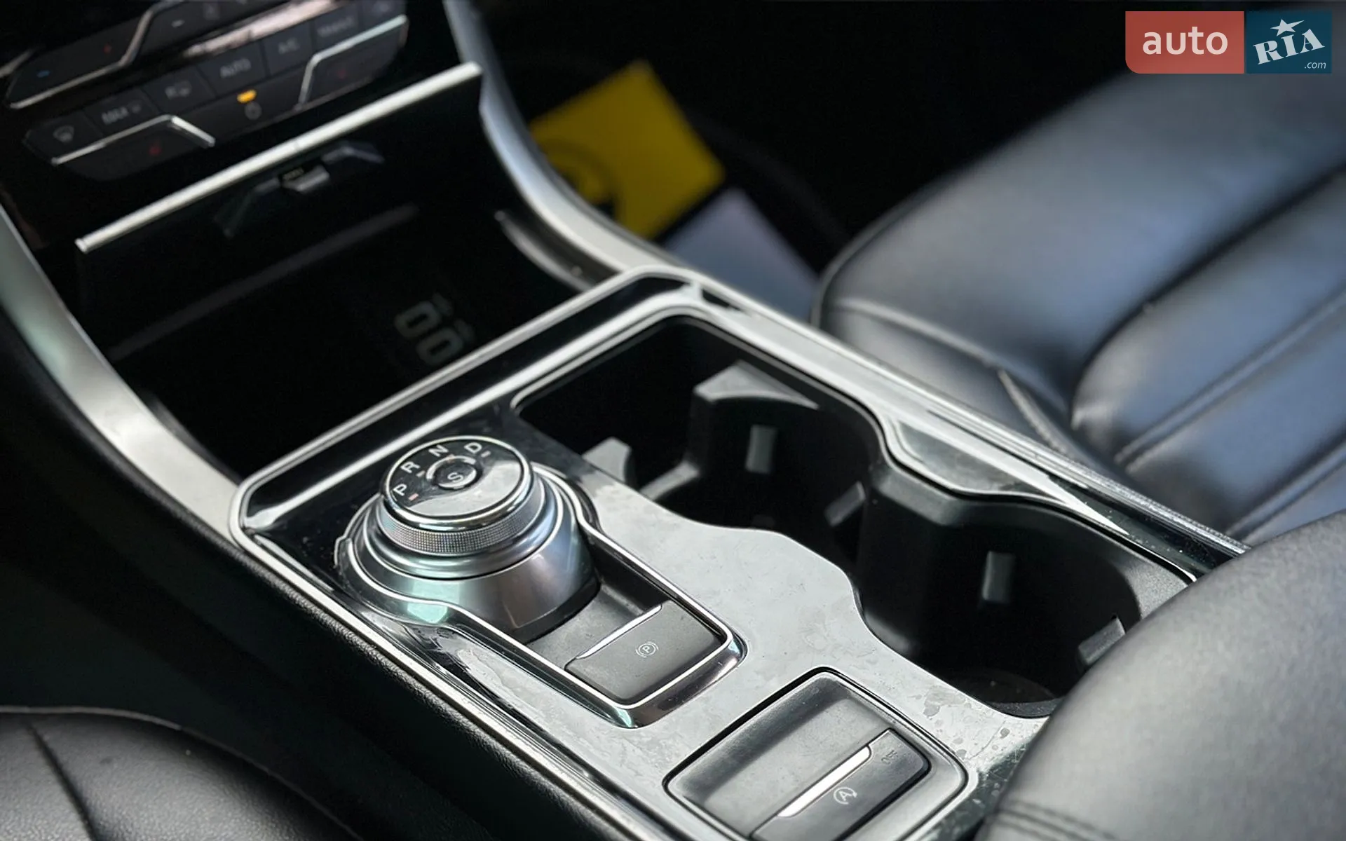 2019 Ford Edge - мініатюра 17