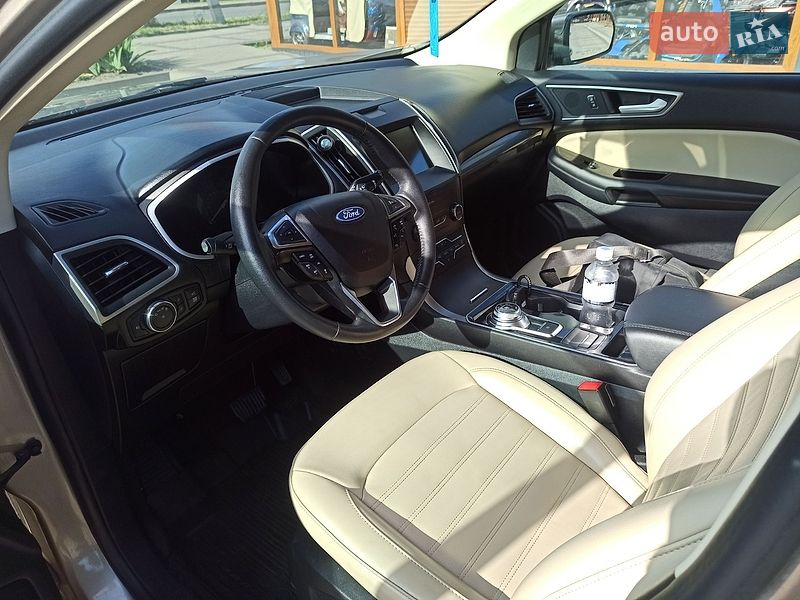 Позашляховик / Кросовер Ford Edge 2020 в Ковелі