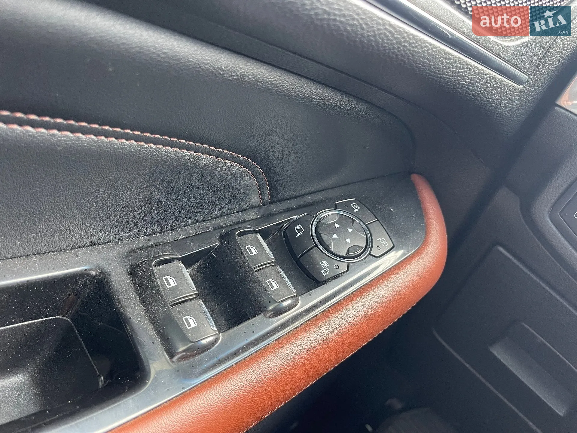 2016 Ford Edge - мініатюра 12