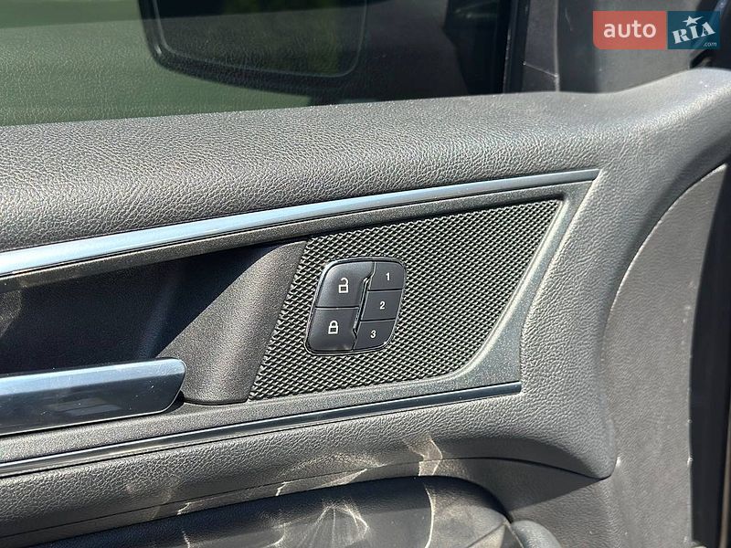 Позашляховик / Кросовер Ford Edge 2017 в Дніпрі