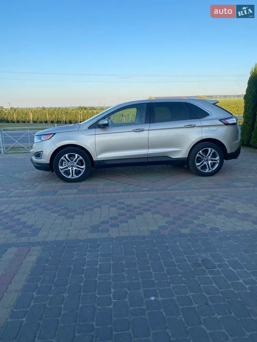 2017 Ford Edge - мініатюра 4