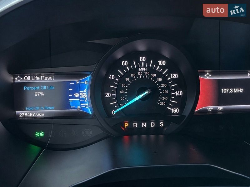 Позашляховик / Кросовер Ford Edge 2016 в Луцьку