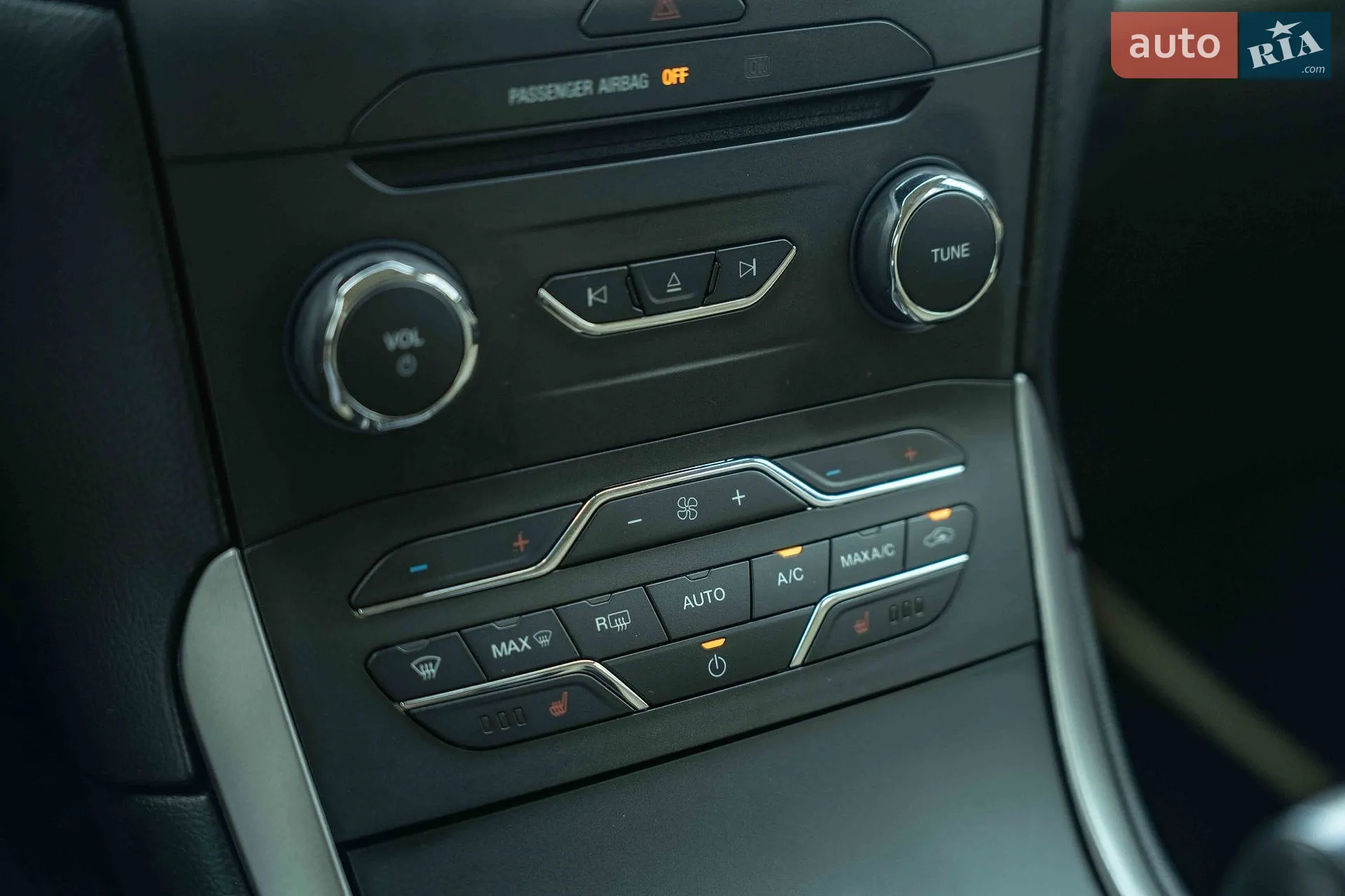 2016 Ford Edge - мініатюра 30