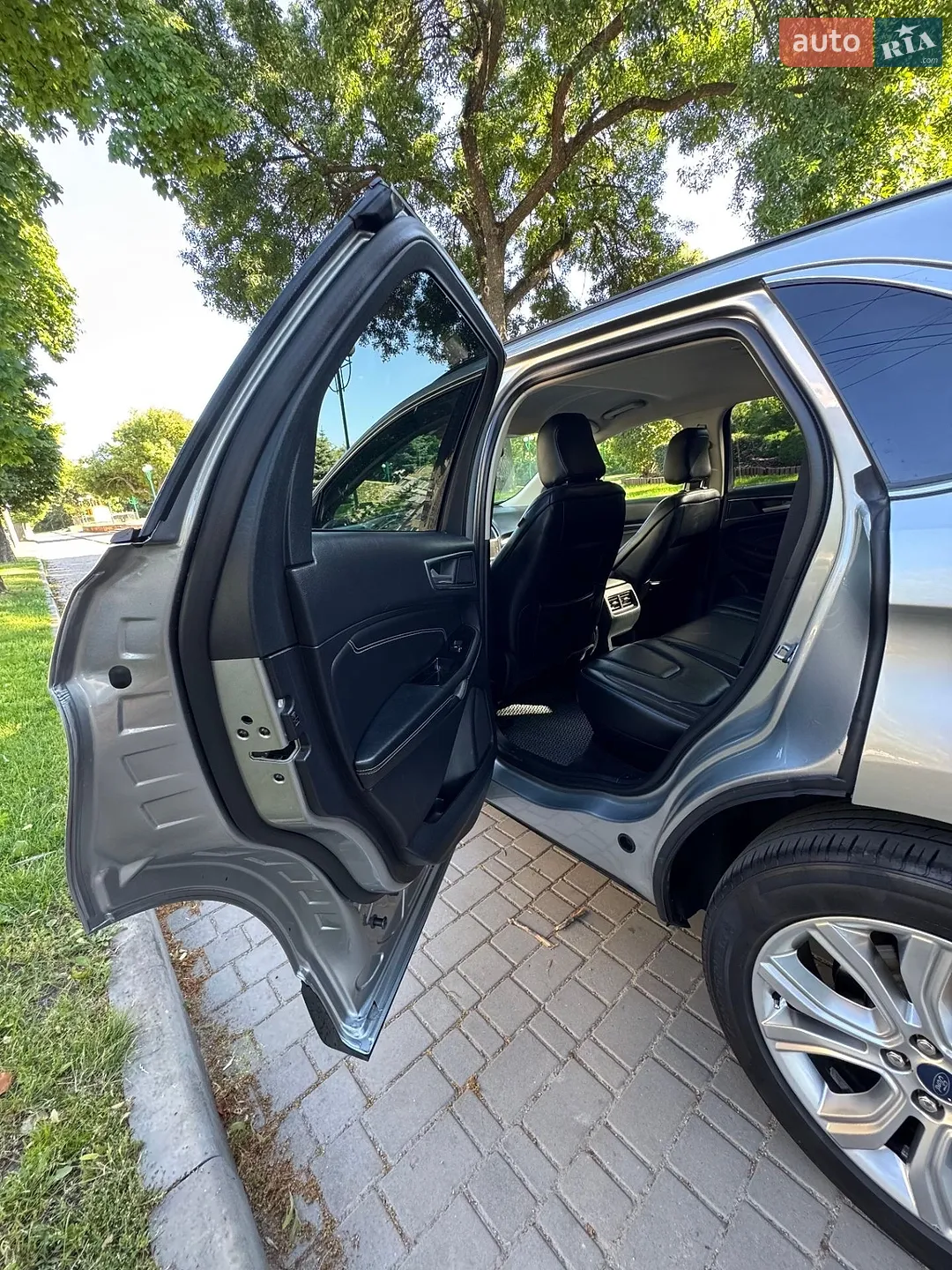 Ford Edge 2020 VIN 2FMPK3K96LBB35567 фото оголошення 17 з 33