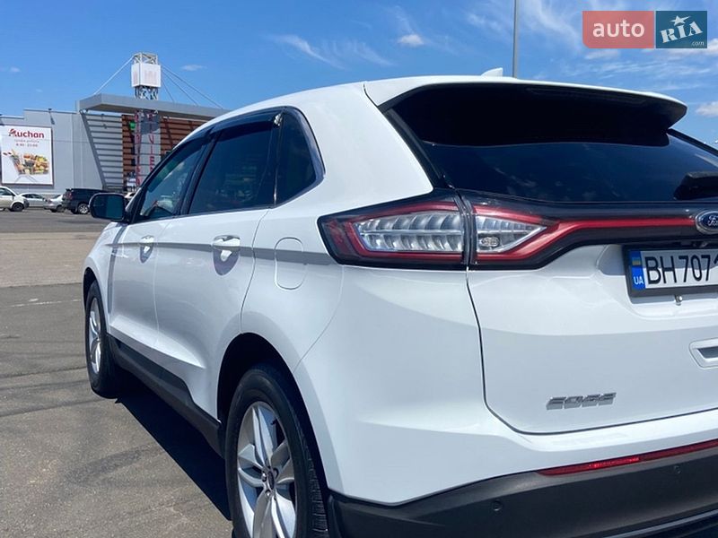 Ford Edge 2016
